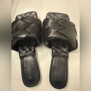 Bottega Veneta Lido Black Flats Size 8/EU 39